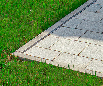 Бордюр тротуарный