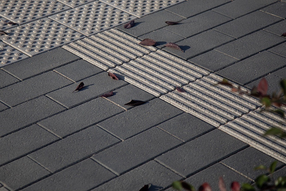 Тактильный наземный указатель